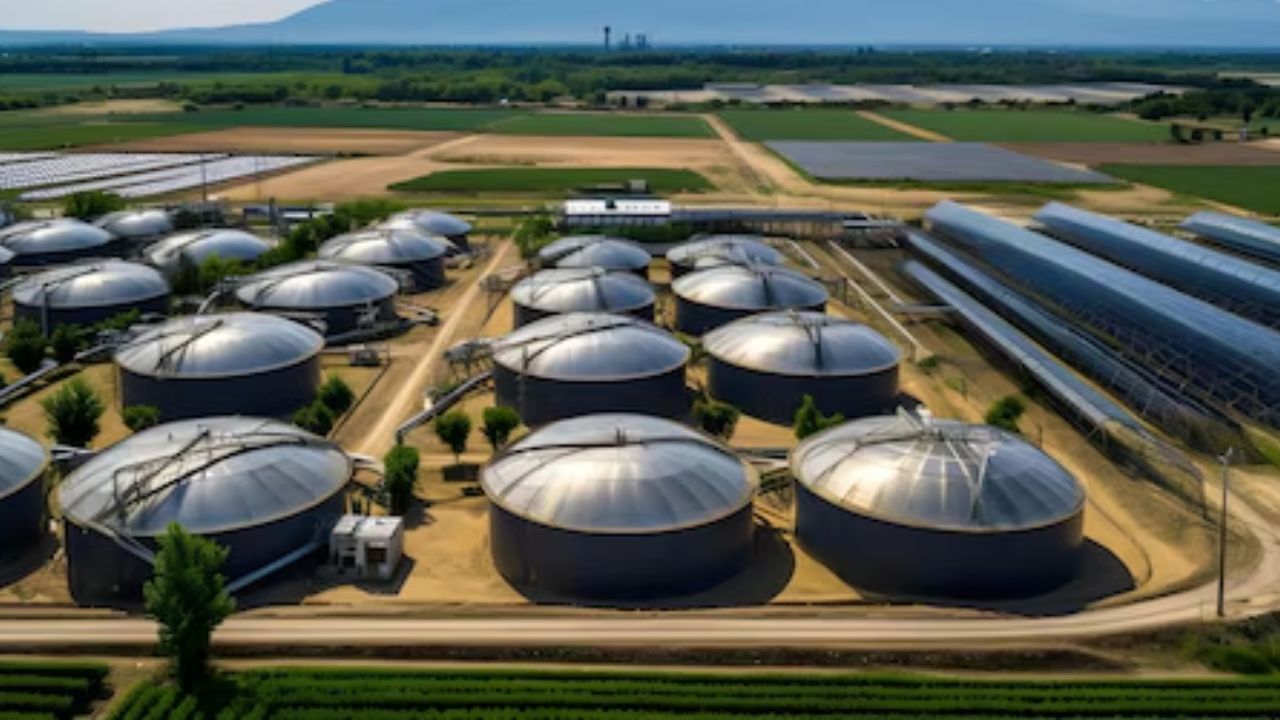 Uttar Pradesh Launches Modern Biogas Technology Program for Small and