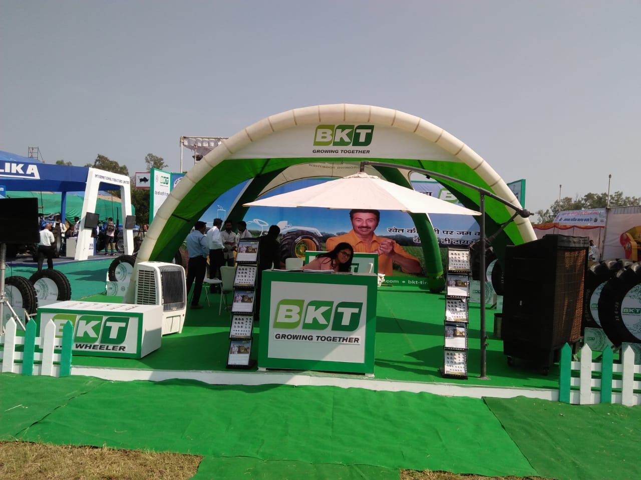 Krishi Jagran covering and interacting with farmers in Krishi Uday at Jawaharlal Nehru Krishi Vishwa Vidyalaya, Jabalpur, Madhya Pradesh on 14th to 16th October 2019.