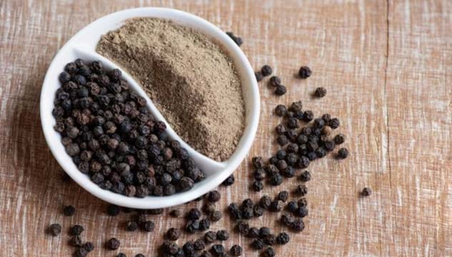 Benefits of Black Pepper for Skin & Hair
