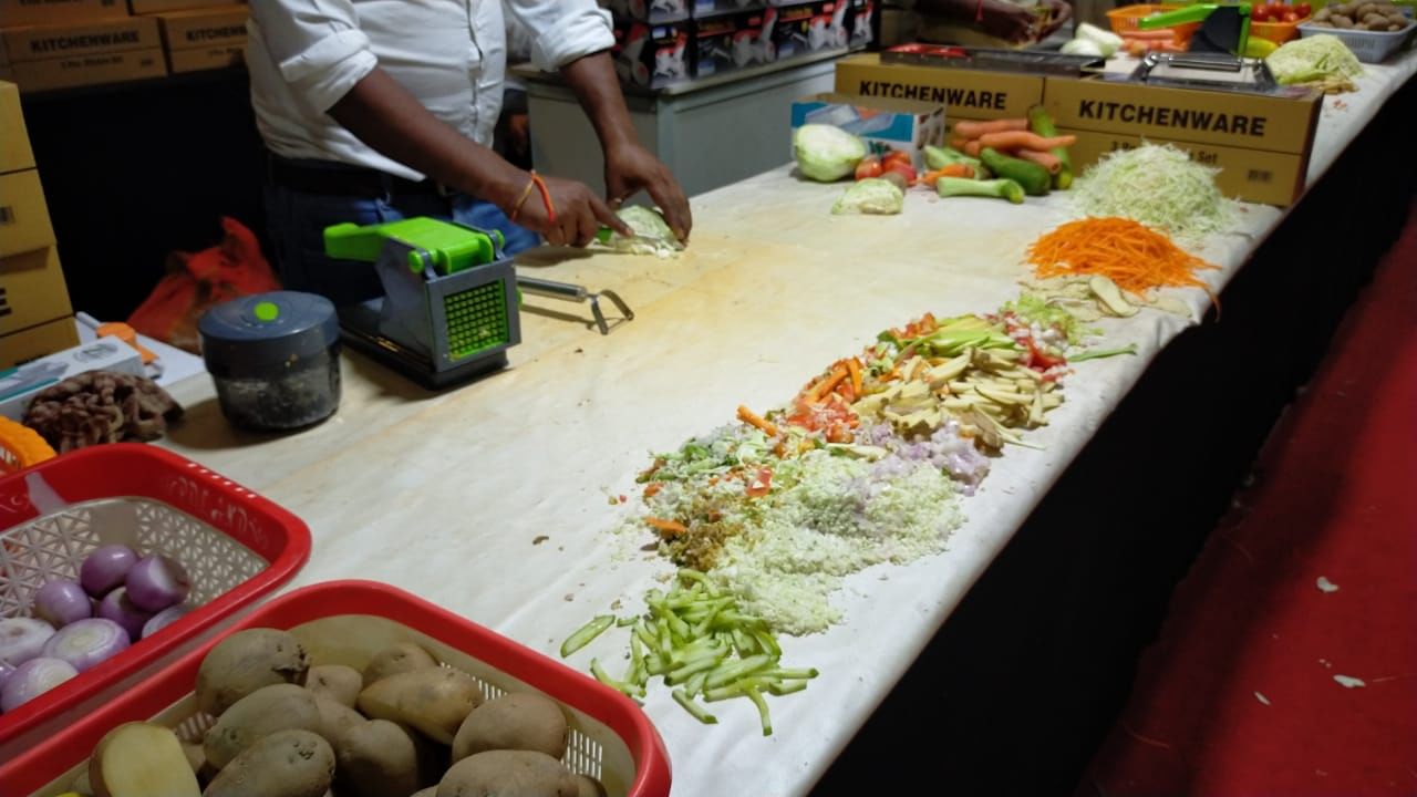 India International Mega Trade Fair showcases a variety of foreign and Indian products