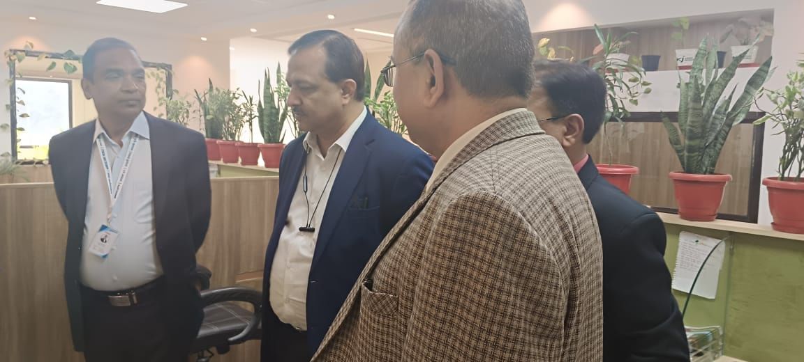 Mr. Vijay Sardana, senior advocate at the Supreme Court of India