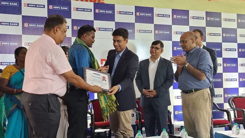 HDFC Bank introduces its 'Bank on Wheels' van at Virudhunagar, Tamil Nadu