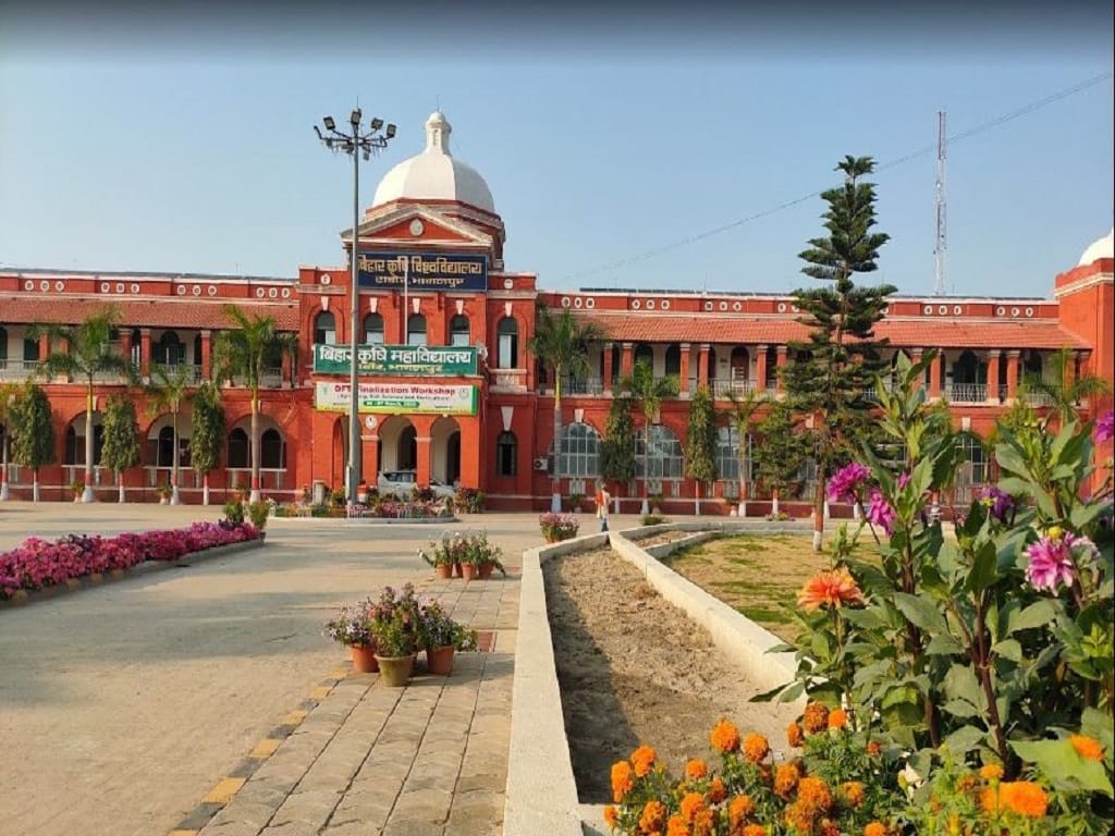 Bihar Agri University Launches Unique 'Radio Revision' Program to ...