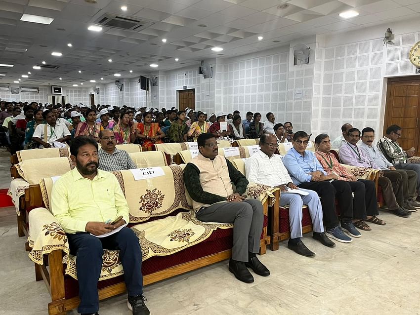 DAY 2: OUAT Farmers’ Fair 2023: The Right Mix of Interesting Sessions, Farmers’ Felicitation, Awards to Various Participants & More. Here’re some shots…