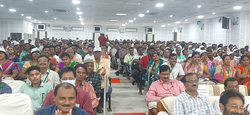 DAY 2: OUAT Farmers’ Fair 2023: The Right Mix of Interesting Sessions, Farmers’ Felicitation, Awards to Various Participants & More. Here’re some shots…