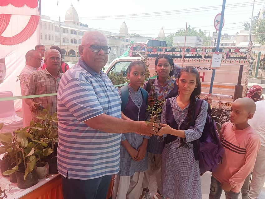 Harit Sewa Mission’s ‘Plant Distribution’ Drive on World Environment Day