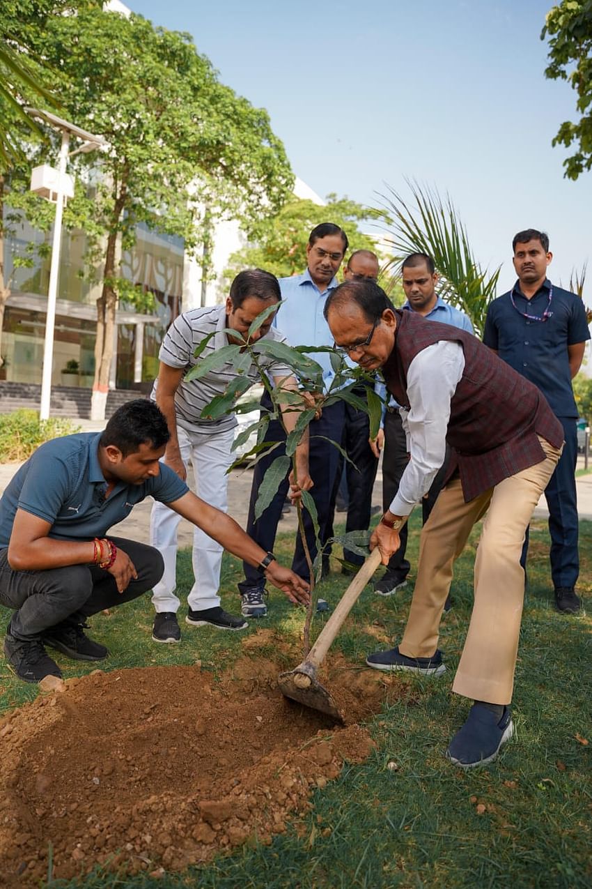 Central Agriculture and Rural Development Minister Shivraj Singh Chouhan Visited the National Agricultural Science Centre